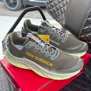 New Balance Men's Fresh Foam X More Trail Camo size 14